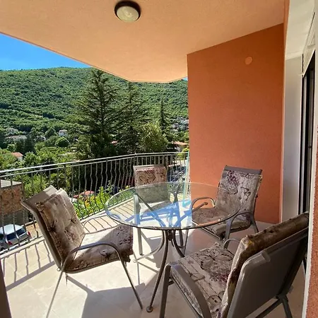 Apartment Christina Apartment Moscenicka Draga