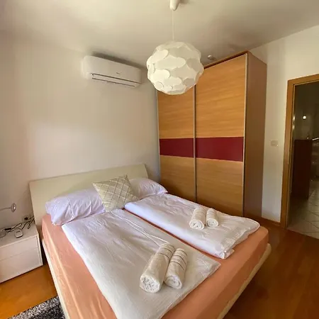 Apartment Christina * Moscenicka Draga
